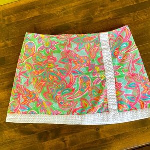 LILLY Pulitzer Skort “Make a Splash” Sz 12, Paisley Brights with White Trim